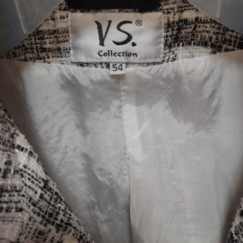 VS Collection women's suit used, classic black and white tweed check