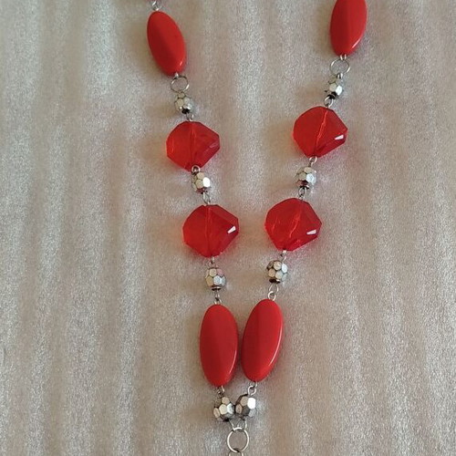 Red long necklace used, lightweight