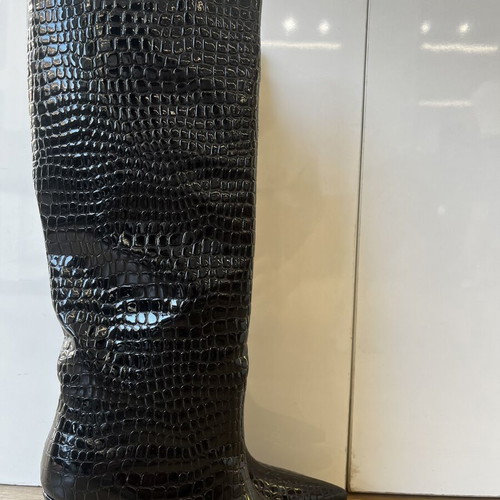 Iris black boots size 37 with kitten heel new