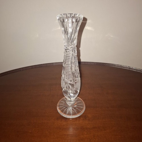 Crystal Bud Vase like new with cut starburst pattern