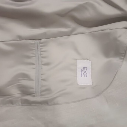 Linen suit ice color, like new, slim fit jacket size 46, trousers size 38