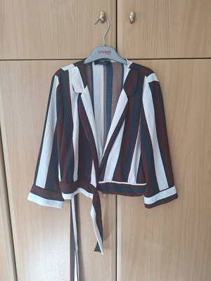Bershka cropped tied wrap blouse used, size M, white and brown