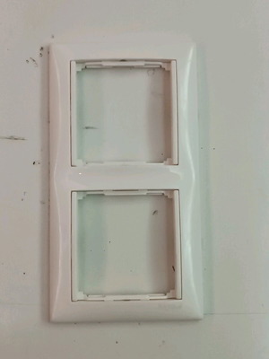 Legrand Valena double frame white new