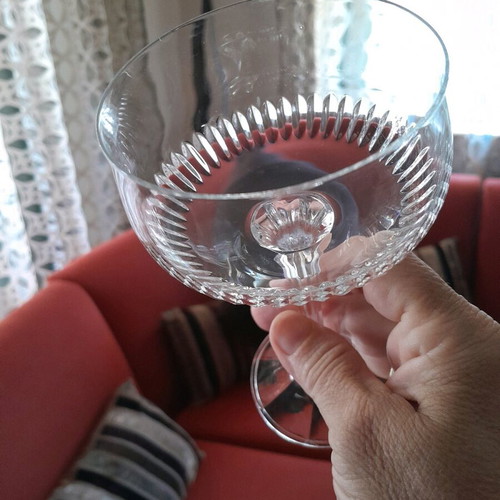 Crystal champagne glasses like new, stemmed