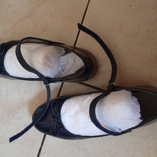 Marikelly black patent leather ballerinas size 37 like new