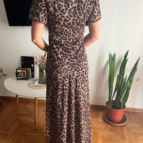 Topshop leopard print dress like new, size M