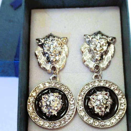 Iconic Lion Head Earrings new, silver and black