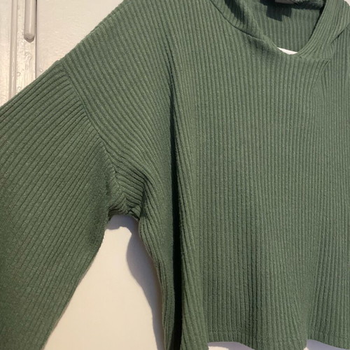 Pull & Bear green hoodie sweatshirt like new, size S