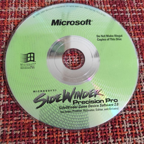 Microsoft Sidewinder Game Pad Controller 1996 μεταχειρισμένο, 15 Pin Serial Port με CD
