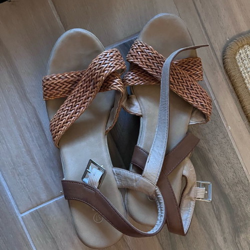 Summer platform sandals size 37, like new, beige and brown