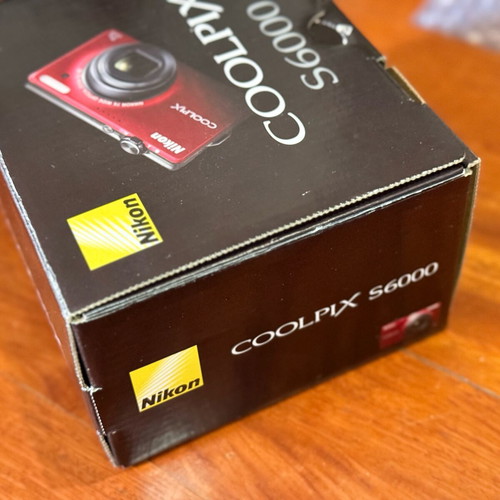 Nikon COOLPIX S6000 Red 14.2MP Digital Camera