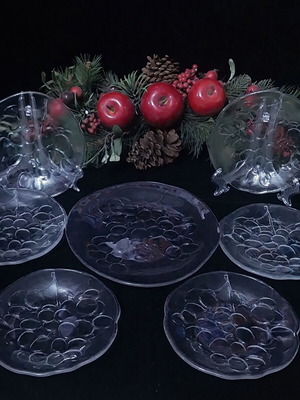 Kosta Boda Grape pasta set 7 pieces like new