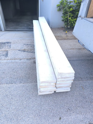 Wooden boards for outdoor use pack of 25 like new 365×24.5×4.5 cm