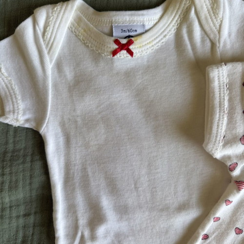 Petit Bateau baby bodysuits used, pack of two for 3-month girl