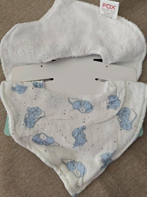 Dumbo bib set new
