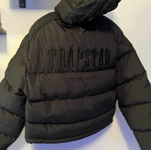 Trapstar Blackout μπουφαν