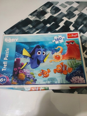 Finding Dory puzzle like new