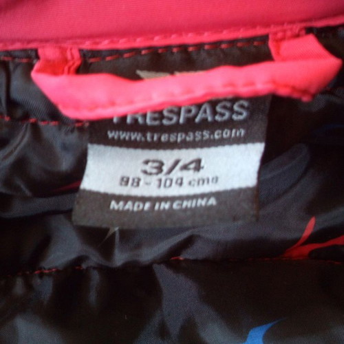Trespass kids jacket used, red, size 3/4 years