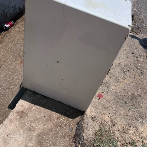 Delivery box used in good condition