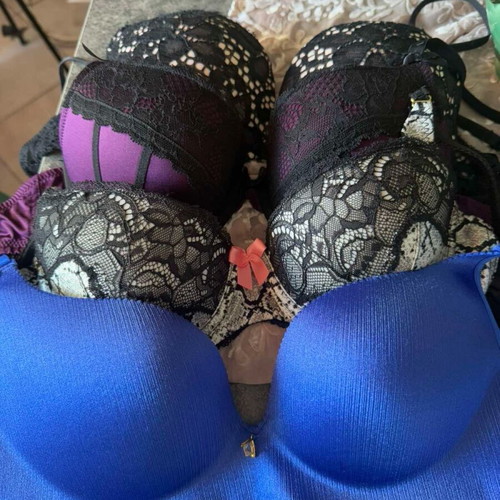 H&M bras used, pack of 4 size 75b