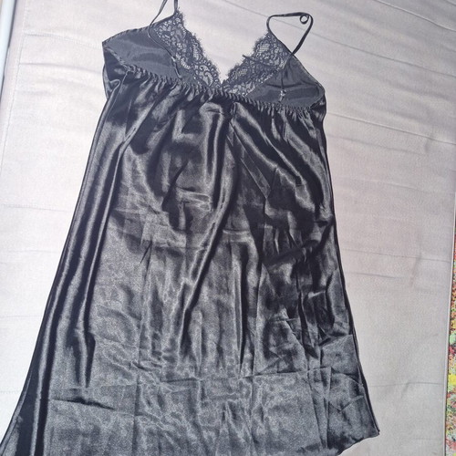 Black nightgown new with lace and adjustable straps size L