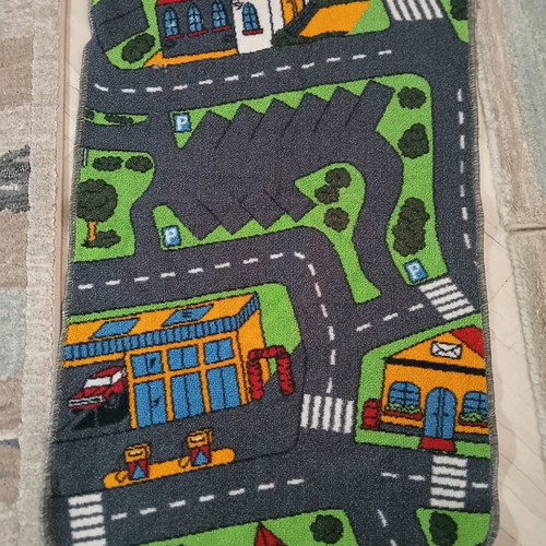 Ikea children's road play rug like new, dimensions 0.38x0.23cm