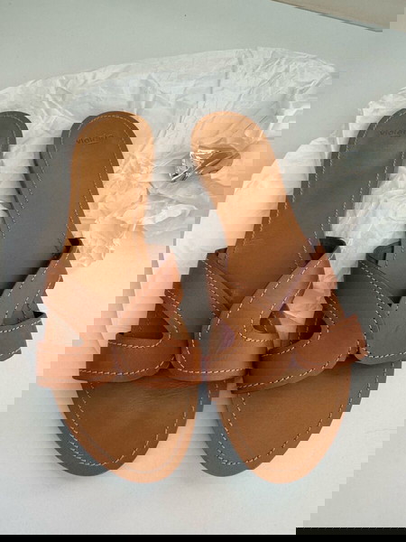 Δερμάτινα slides by Mango Violeta / 40 Ν