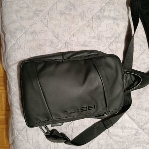 Bange Shoulder Bag new, waterproof with multiple compartments, black