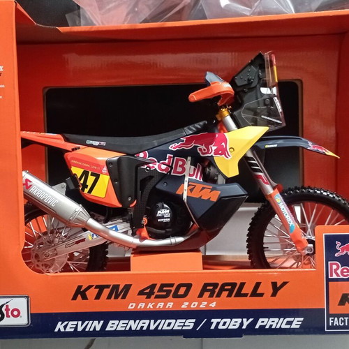 Maisto Red Bull KTM 450 Rally Dakar model new
