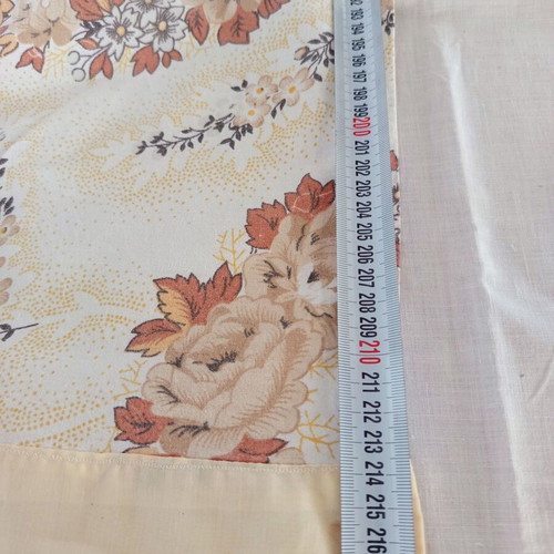 Set of 3 cotton single bed sheets used with beige-brown floral pattern