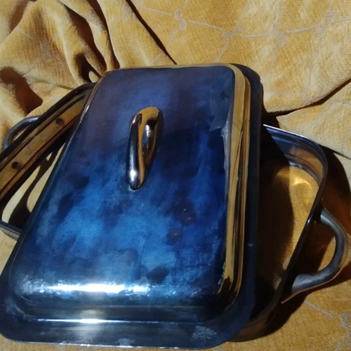 Square Pyrex Base with Lid without Pyrex like new