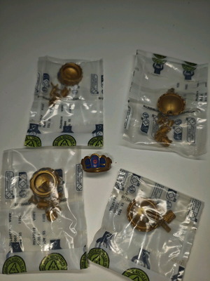 Playmobil crown set and gold accessories new, 4 sets
