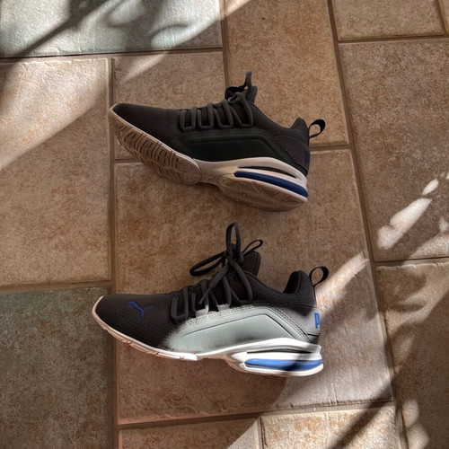 Puma athletic shoes for boys used, size 36