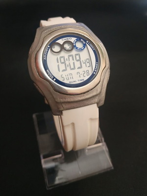 Ψηφιακό ρολόι Casio W-E11