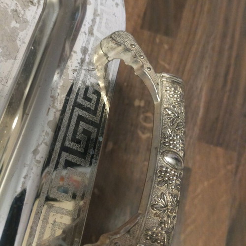 Metal serving tray