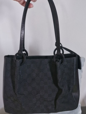 Gucci GG Canvas Monogram Vintage black shoulder bag