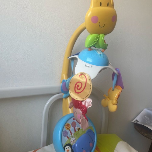 Fisher Price Musical 2-in-1 Rotating Mobile like new