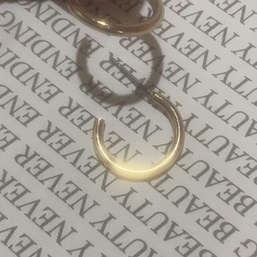 Gold earrings new, nice size and color