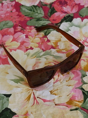 Brown sunglasses