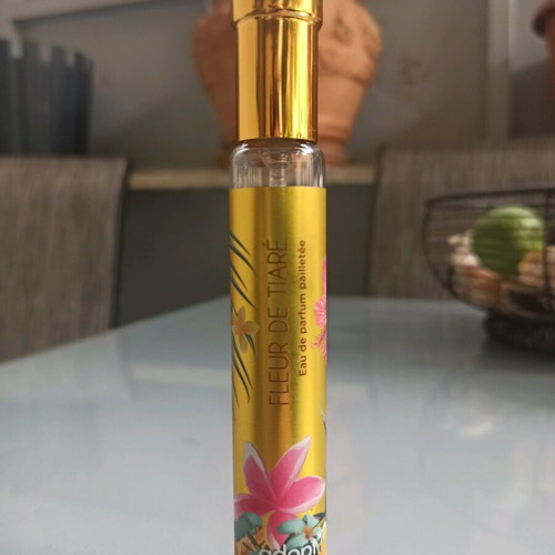 Fleur de tiaré eau de parfum 30ml like new