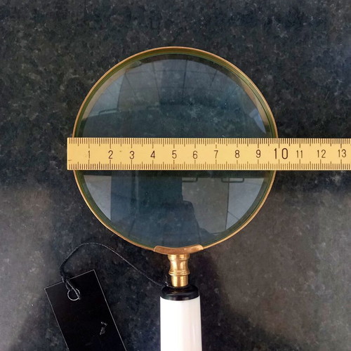 Magnifying Glass with Vintage Aesthetic - White Handle & Gold Frame
