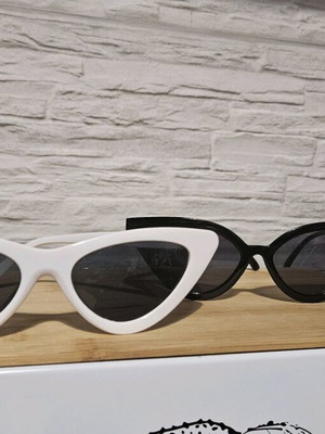 Shein glasses like new, 2 pairs white and black