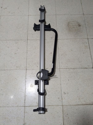 Mercedes-Benz OEM Roof Bars and Bike Carrier like new
