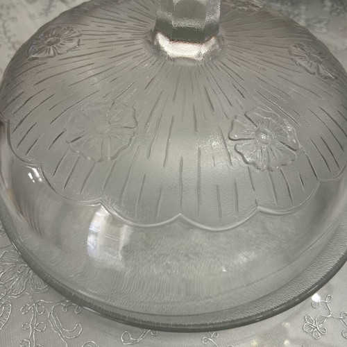 Cake stand new