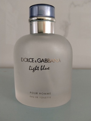 Dolce & Gabbana Light Blue perfume bottle like new