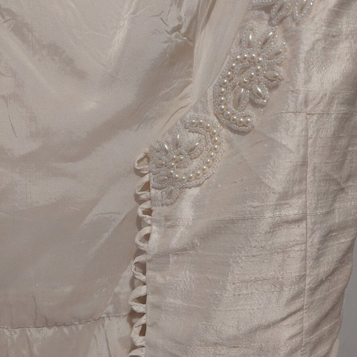 Vintage cocktail dress used with embroidered beads, A-line