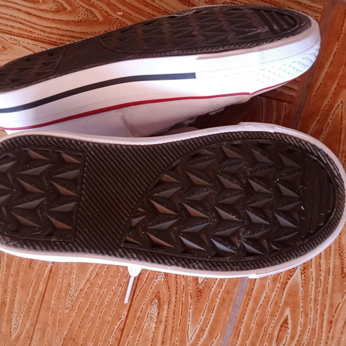 White starakia sneakers size 30 like new, unused