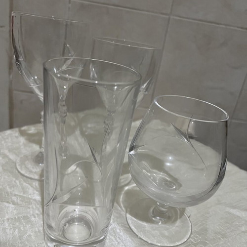 Crystal glasses new, set of 24 with delicate design