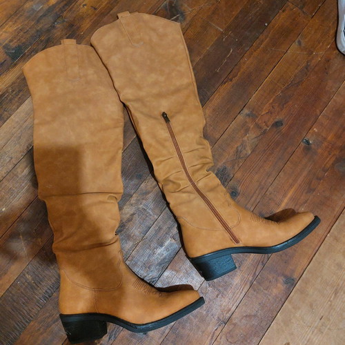 Long brown boots size 38 like new