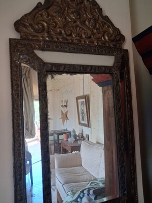 Mirror from Denmark like new, antique style